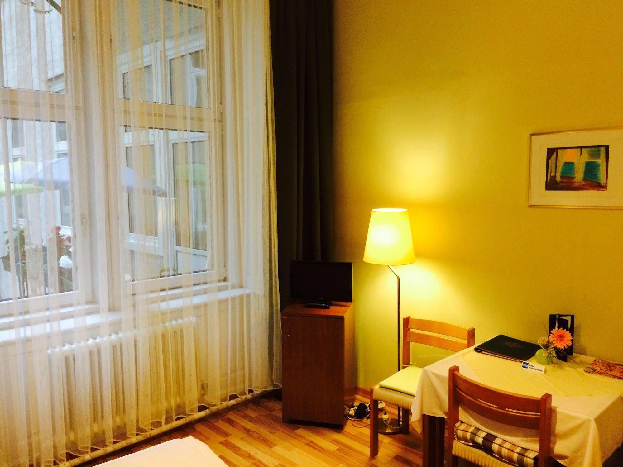 Pension Hotel Mariahilf Bécs Kültér fotó